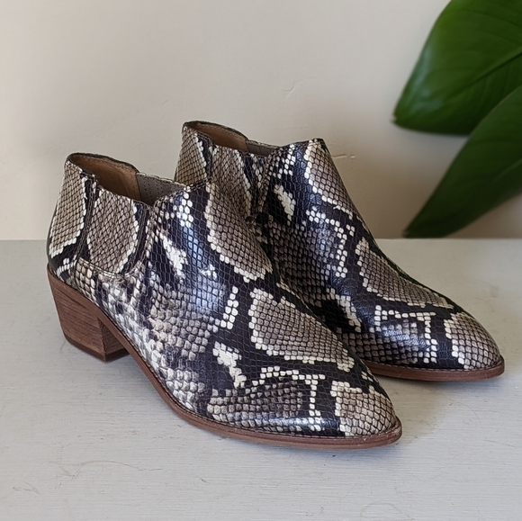 Madewell Sonia Leather Snakeskin Low Chelsea Ankle Boots Booties - Picture 1 of 8